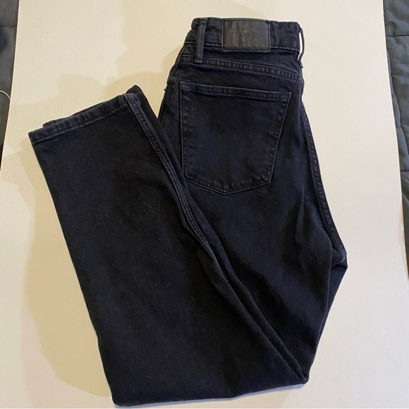 Everlane Curvy Cheeky Jean SZ 26 Crop, GUC, High waisted, slight stretch - Picture 2 of 13